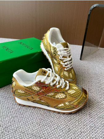 UA Bo*te*ga Ve*ne*ta Orbit Sneaker