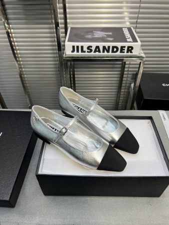 UA Ch*el MARY JANES  Lambskin