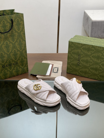 UA G*u*i WOMEN'S SANDAL WITH DOUBLE G