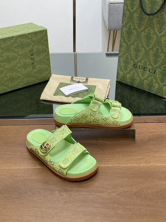 UA G*u*i WOMEN'S SANDAL WITH DOUBLE G