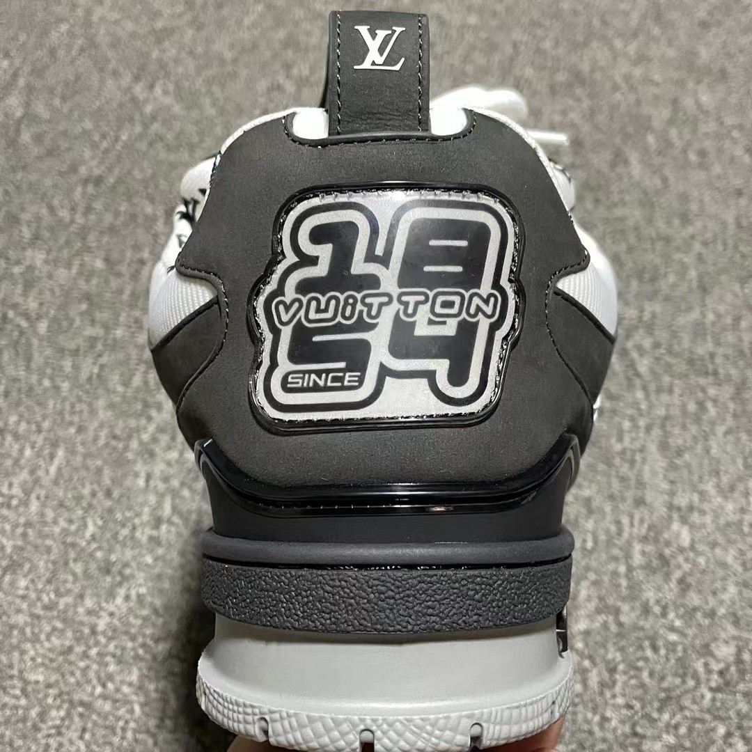 UA L0*is V*t0n LV Skate Sneaker