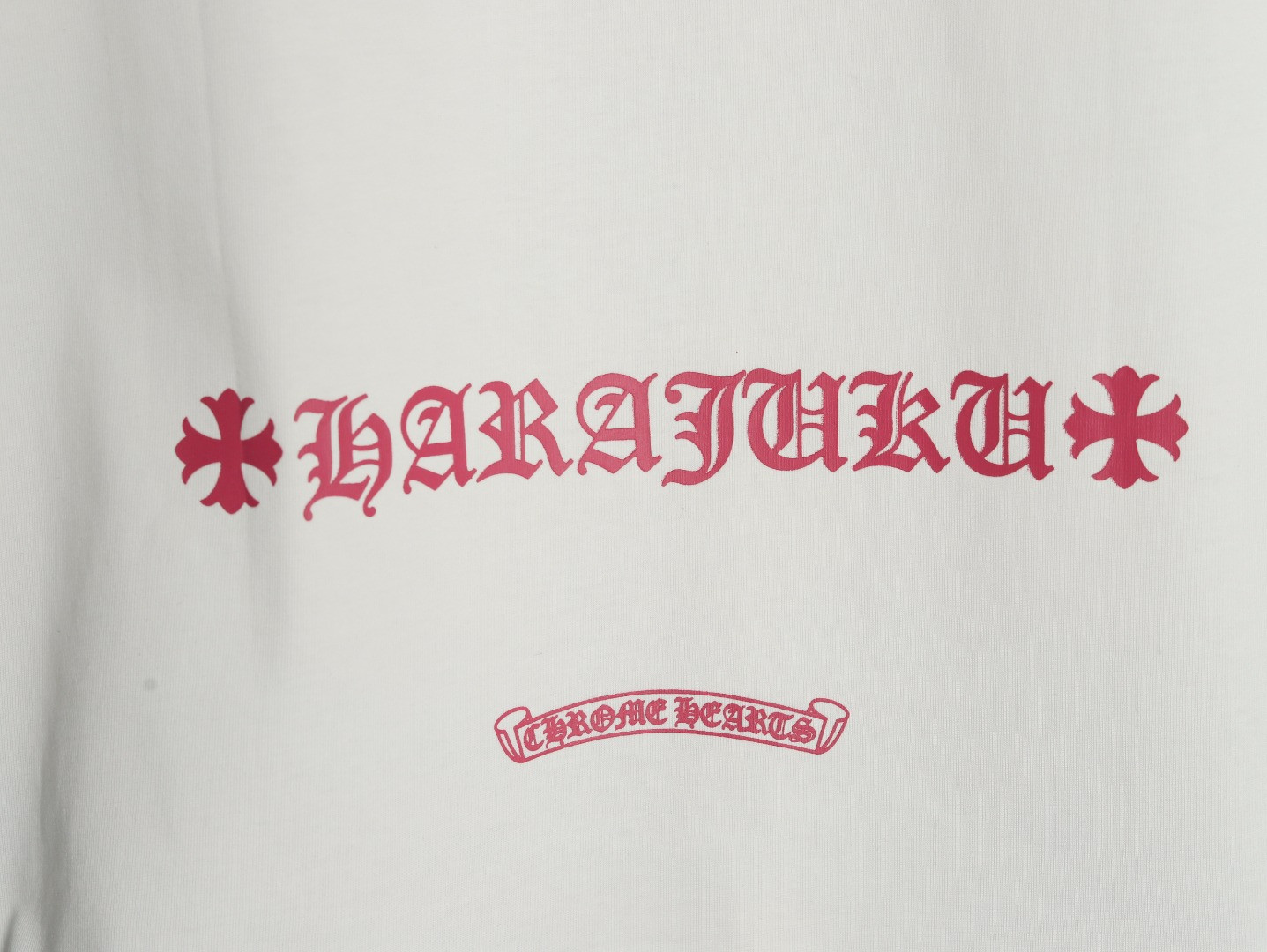 Ch**me He**ts 25SS Short-sleeved T-shirt