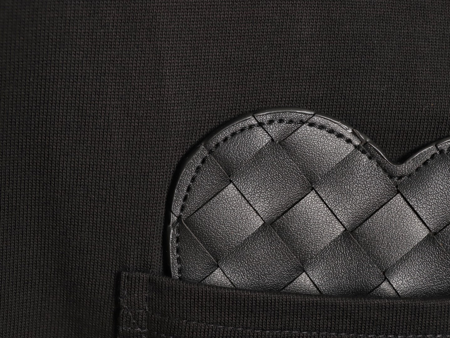 Bo*te*ga Ve*ne*ta BV Short-sleeved T-shirt