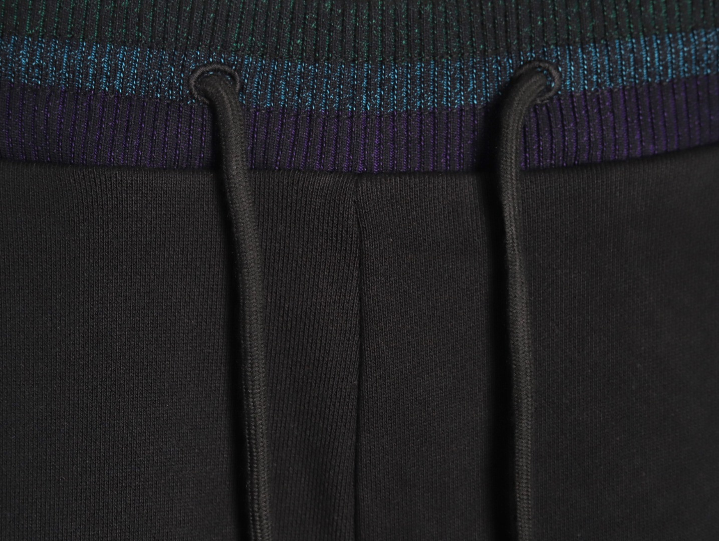 L0*is V*t0n LV 25ss shorts