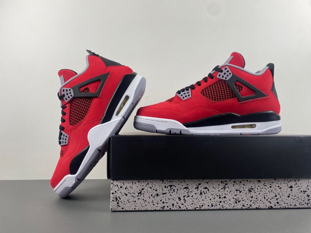 UA Air Jordan 4 Retro Toro Bravo