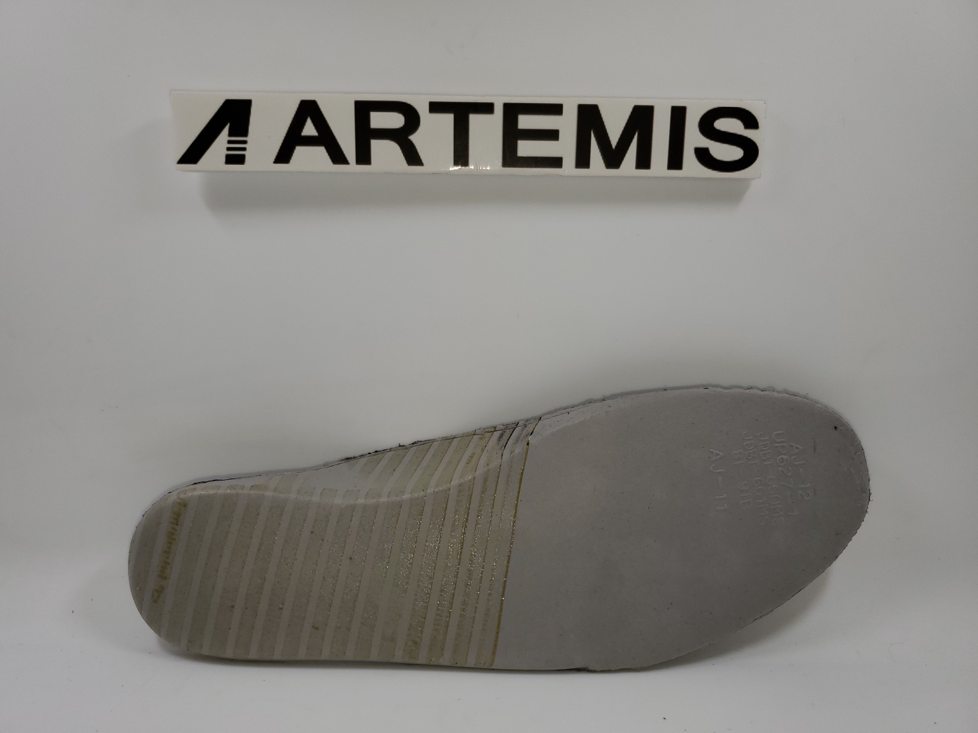 Air Jordan 11 Retro Playoffs (2012)