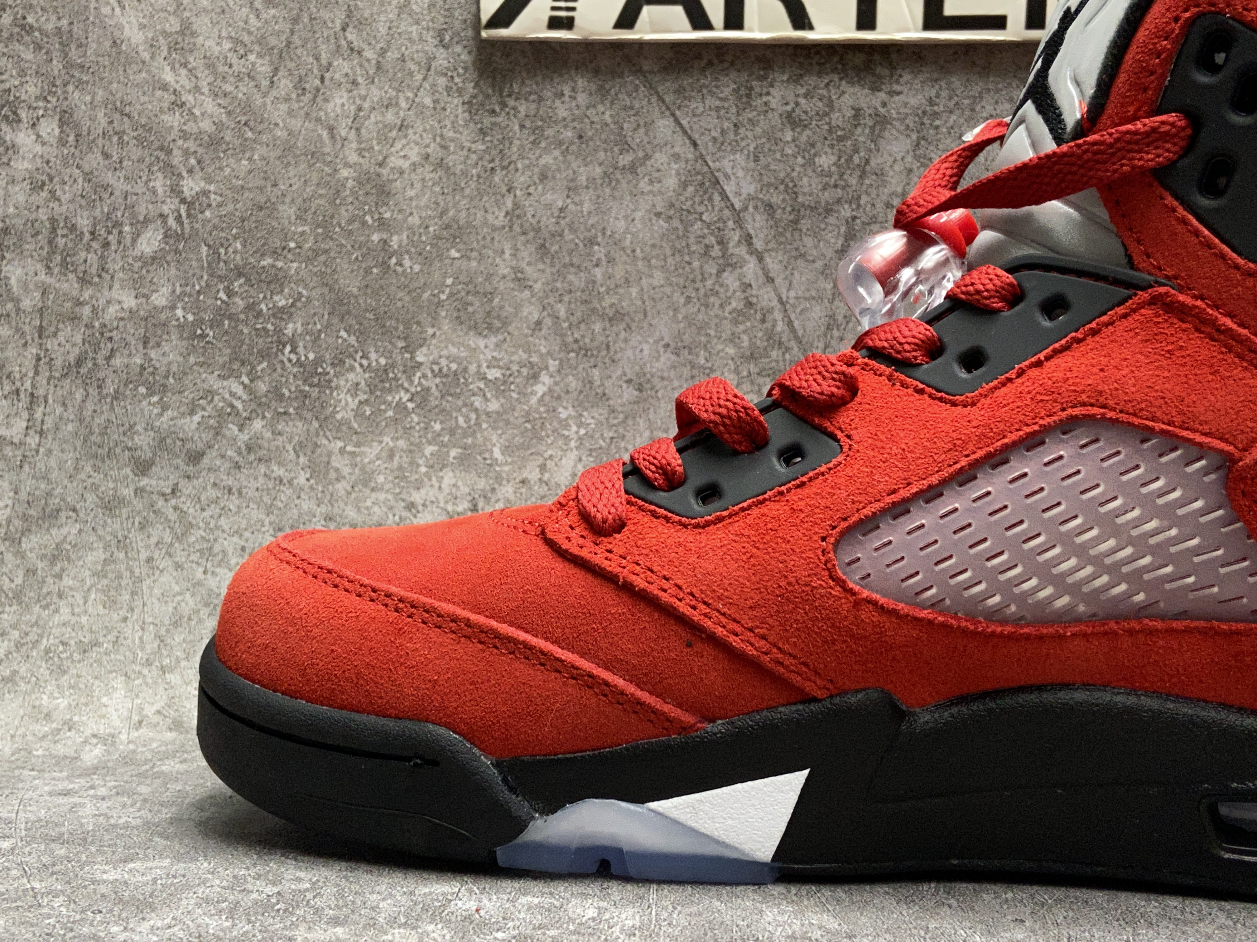 Air Jordan 5 Retro Raging Bulls Red