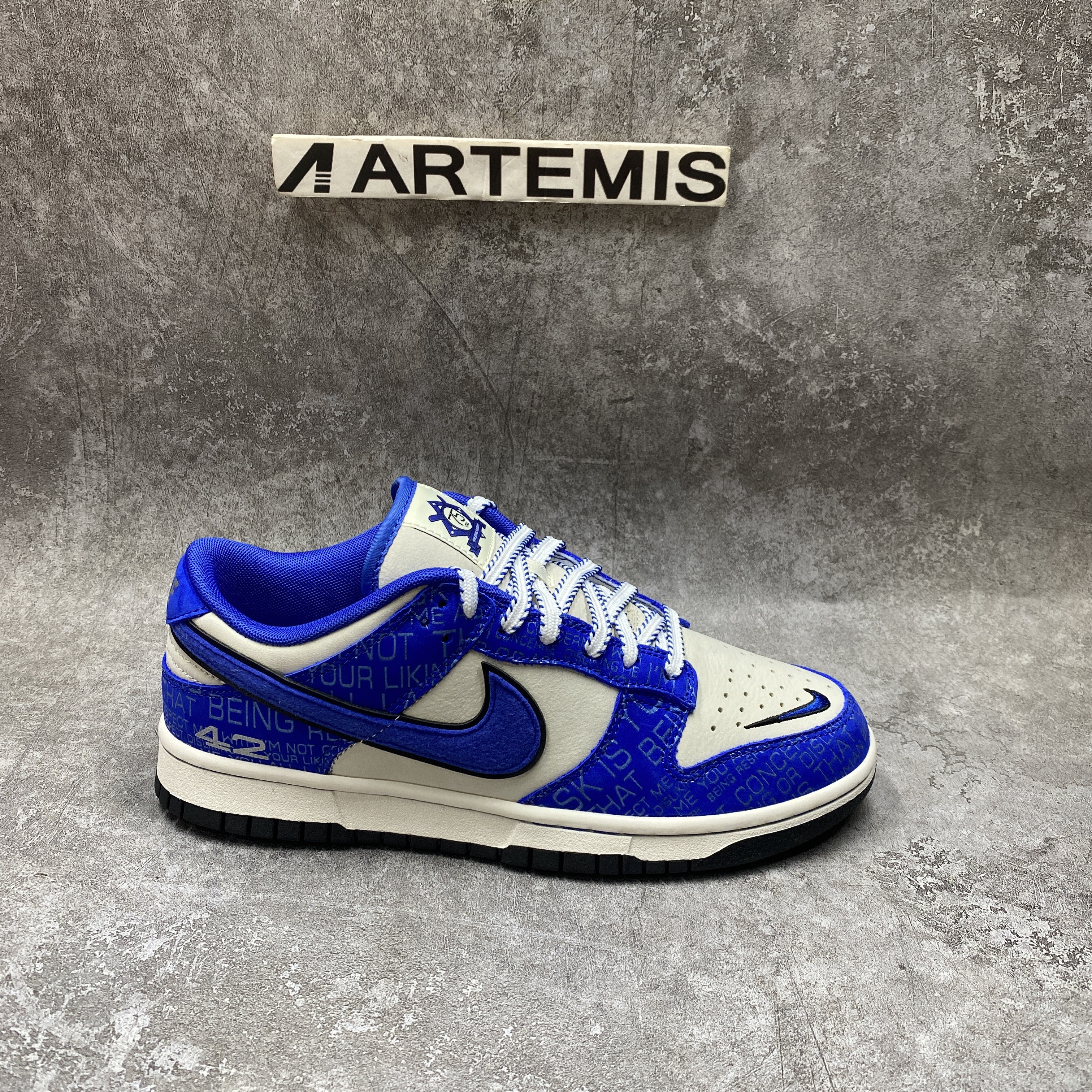 Nike Dunk Low Jackie Robinson