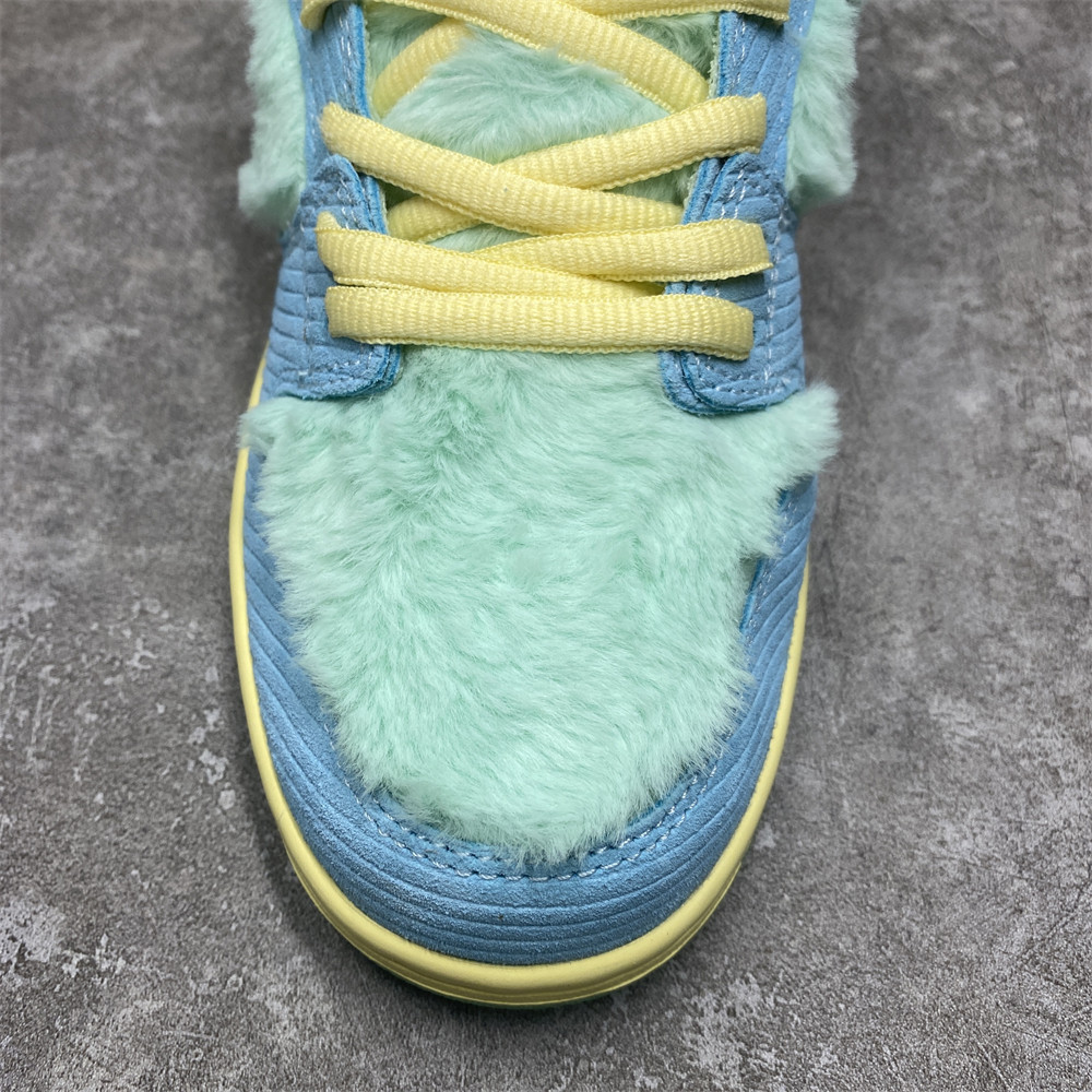 UA Nike SB Dunk Low Verdy Visty