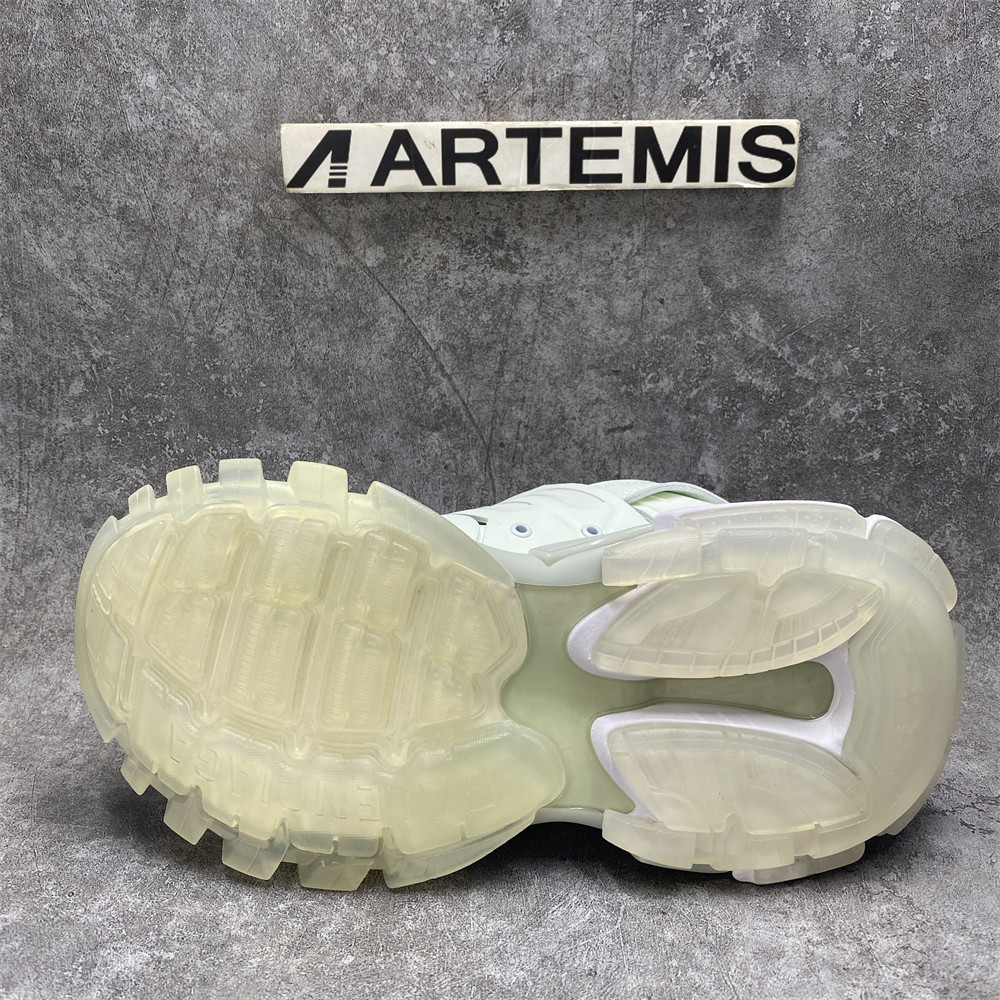 UA Ba*len*cia*ga Track White Glow