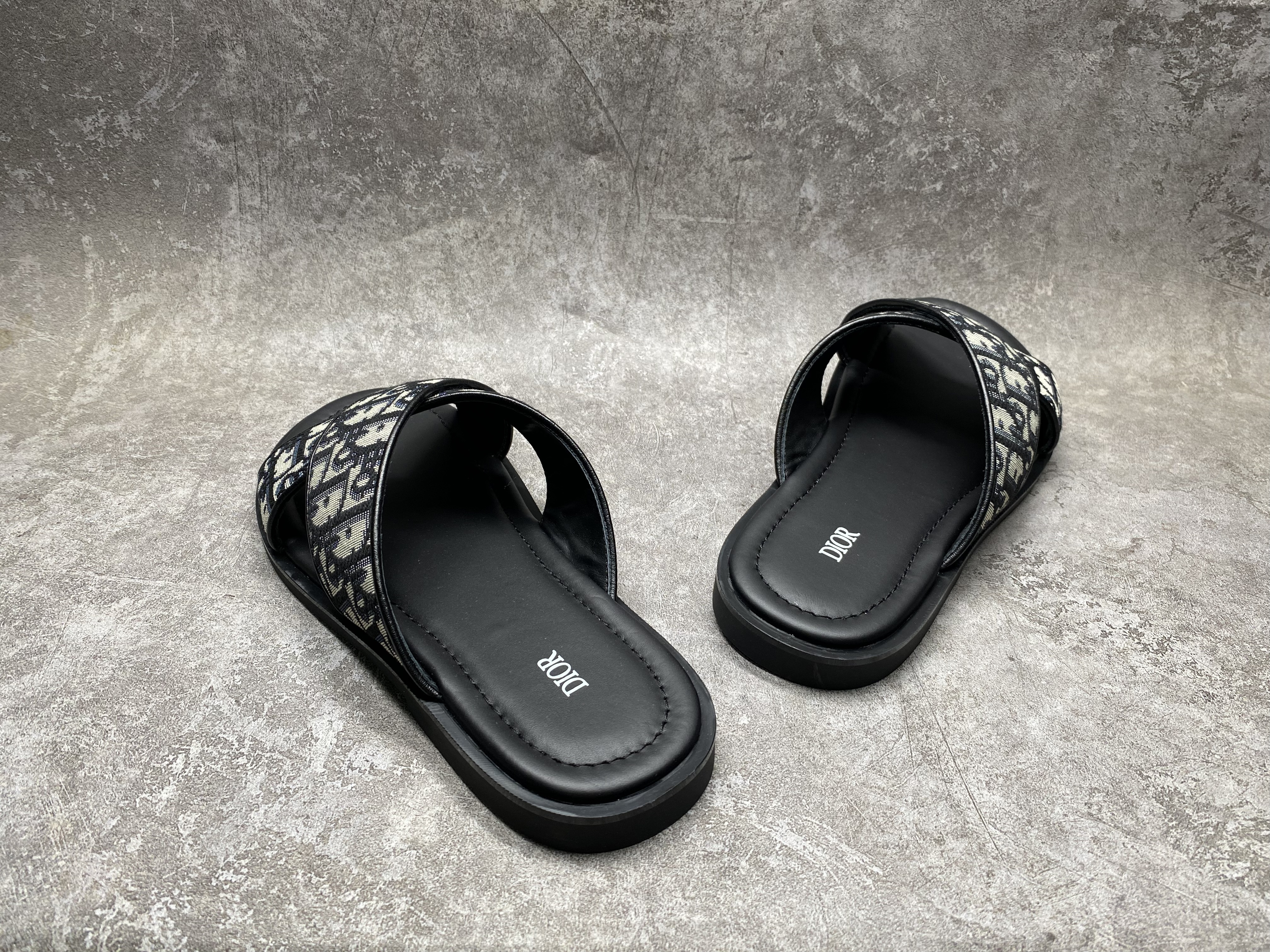 UA D*0r Alias Sandal