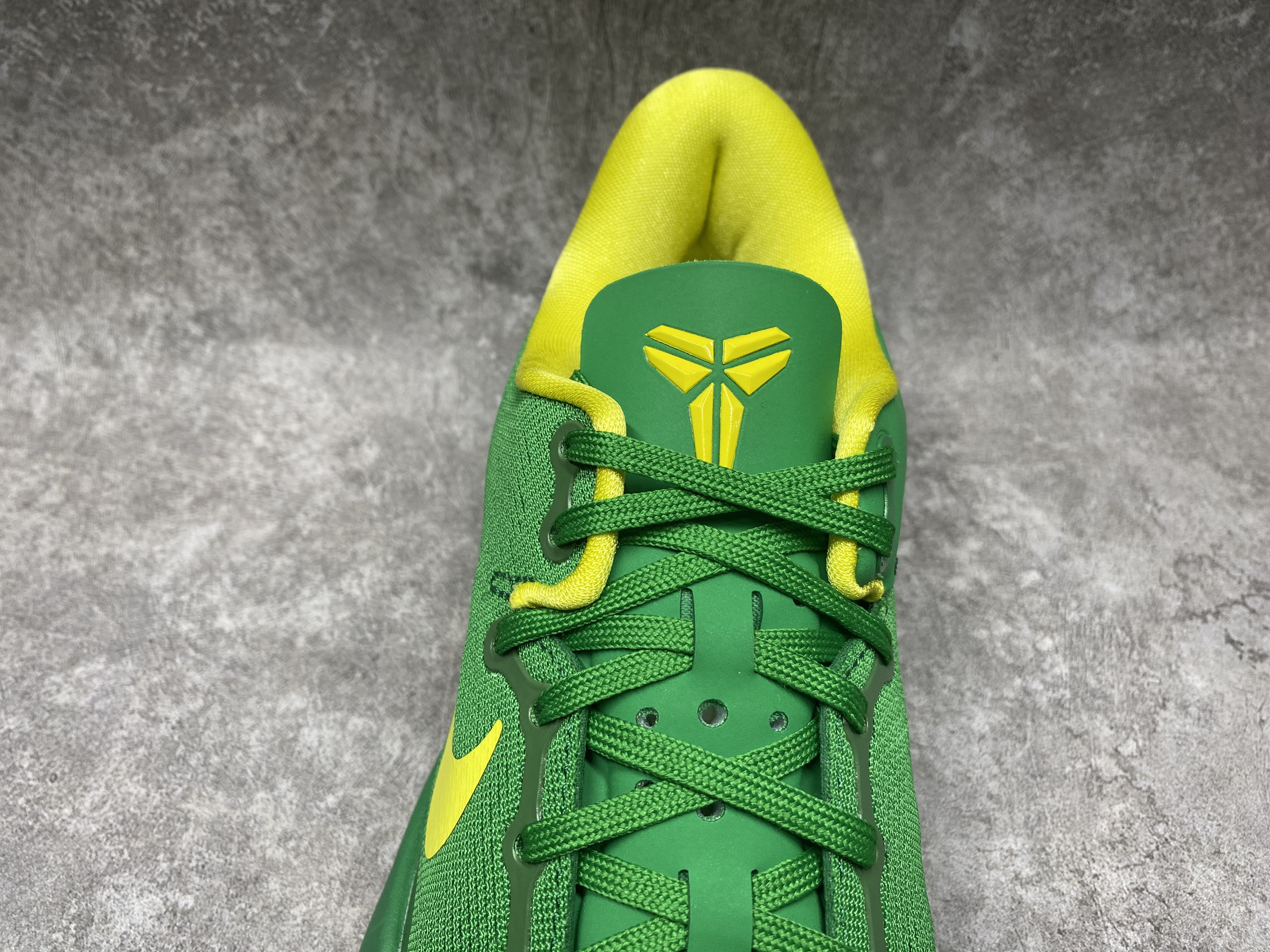 UA Nike Kobe 8 Protro