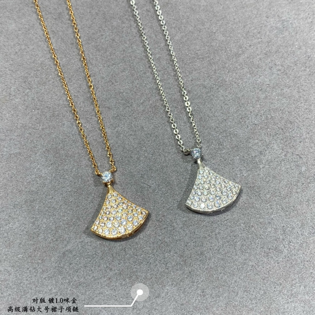 B*l*ai Large diamond fan-shaped skirt Necklace