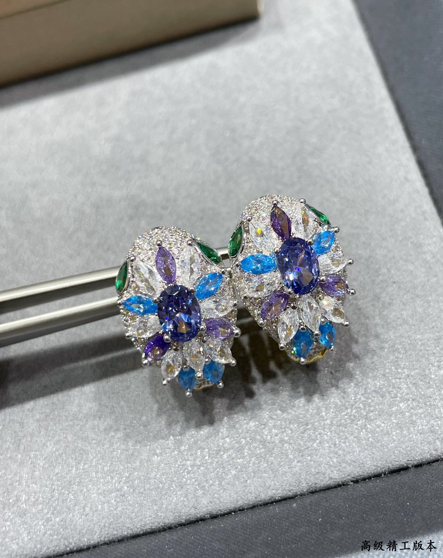 B*l*ai Diamond Princess Snake Earrings