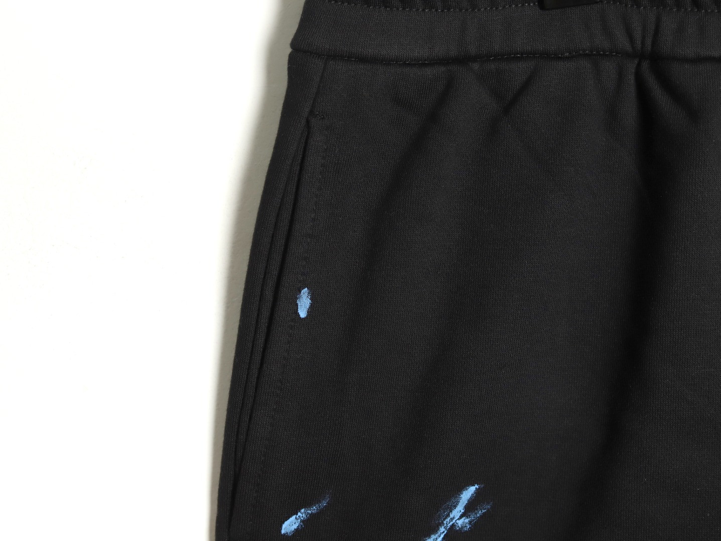 L0*is V*t0n LV shorts