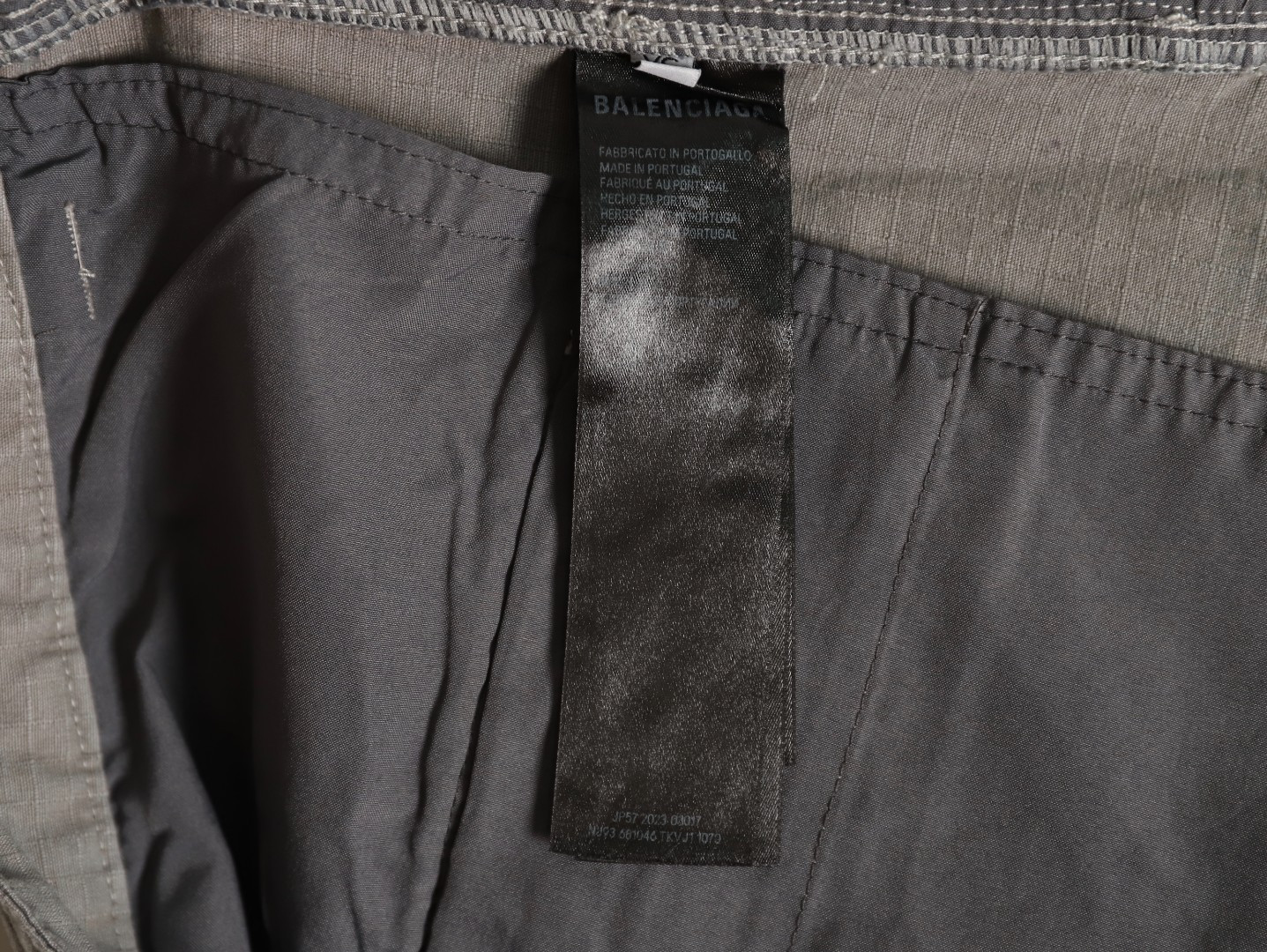 Ba*len*cia*ga 25SS shorts