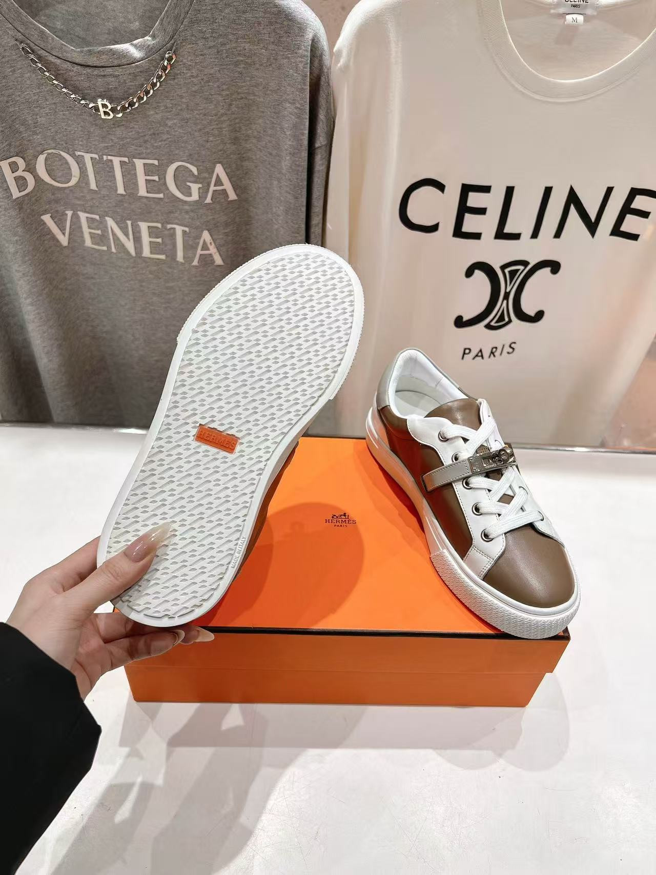 UA H**mes Day  Sneaker