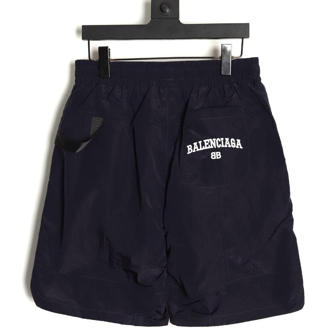 Ba*len*cia*ga shorts