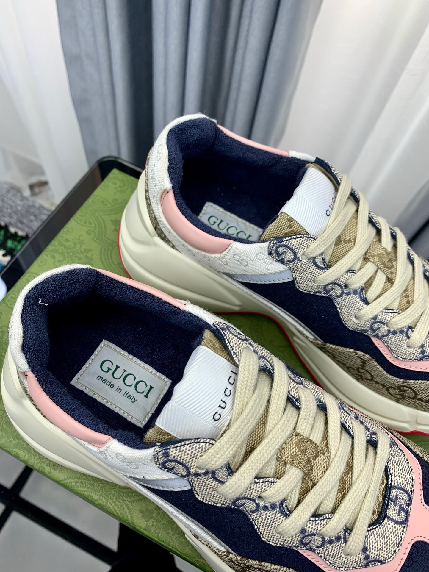 UA G*u*i GG Rhyton Sneaker