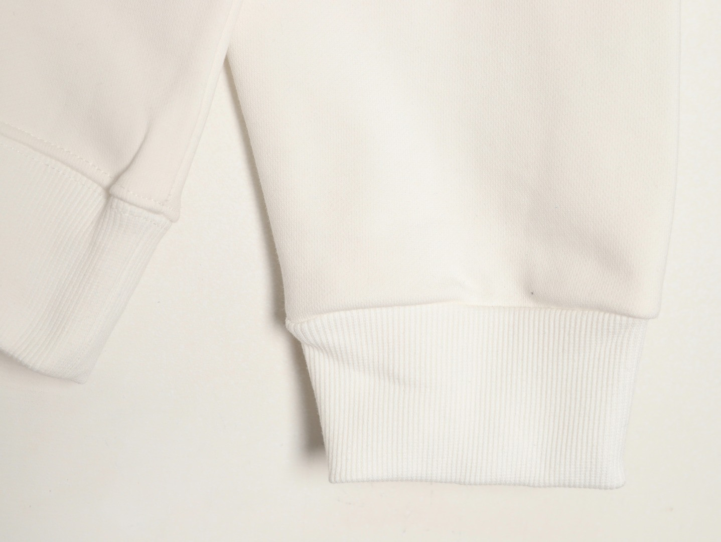 L0*is V*t0n LV 25FW Hoodies