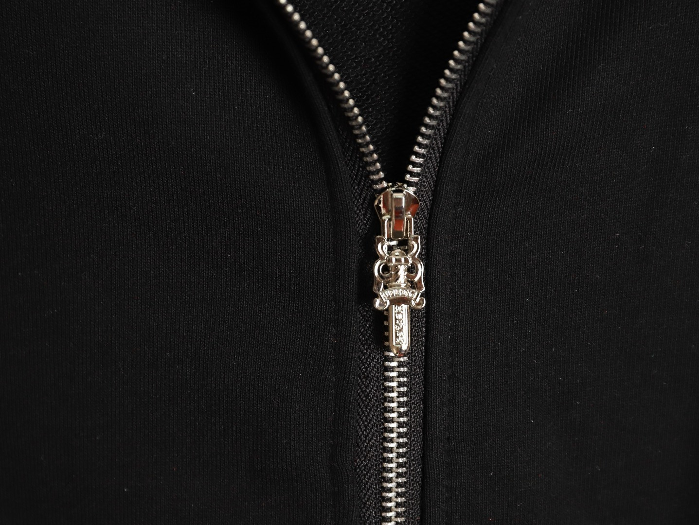 Ch**me He**ts 25FW Coats