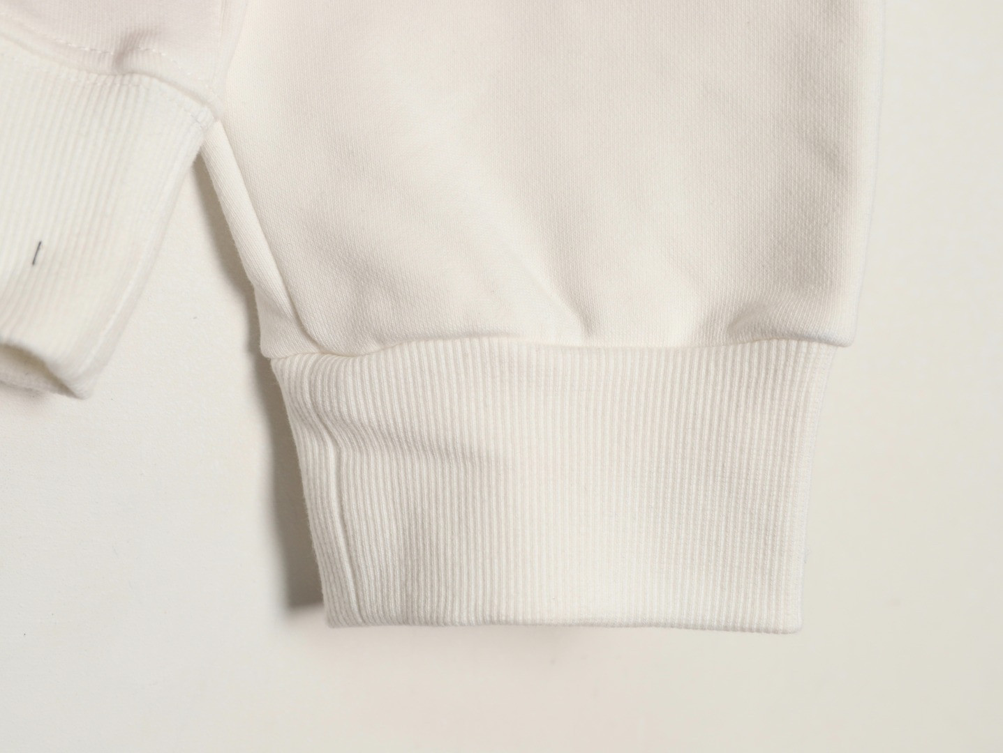 L0*is V*t0n LV 25FW Hoodies