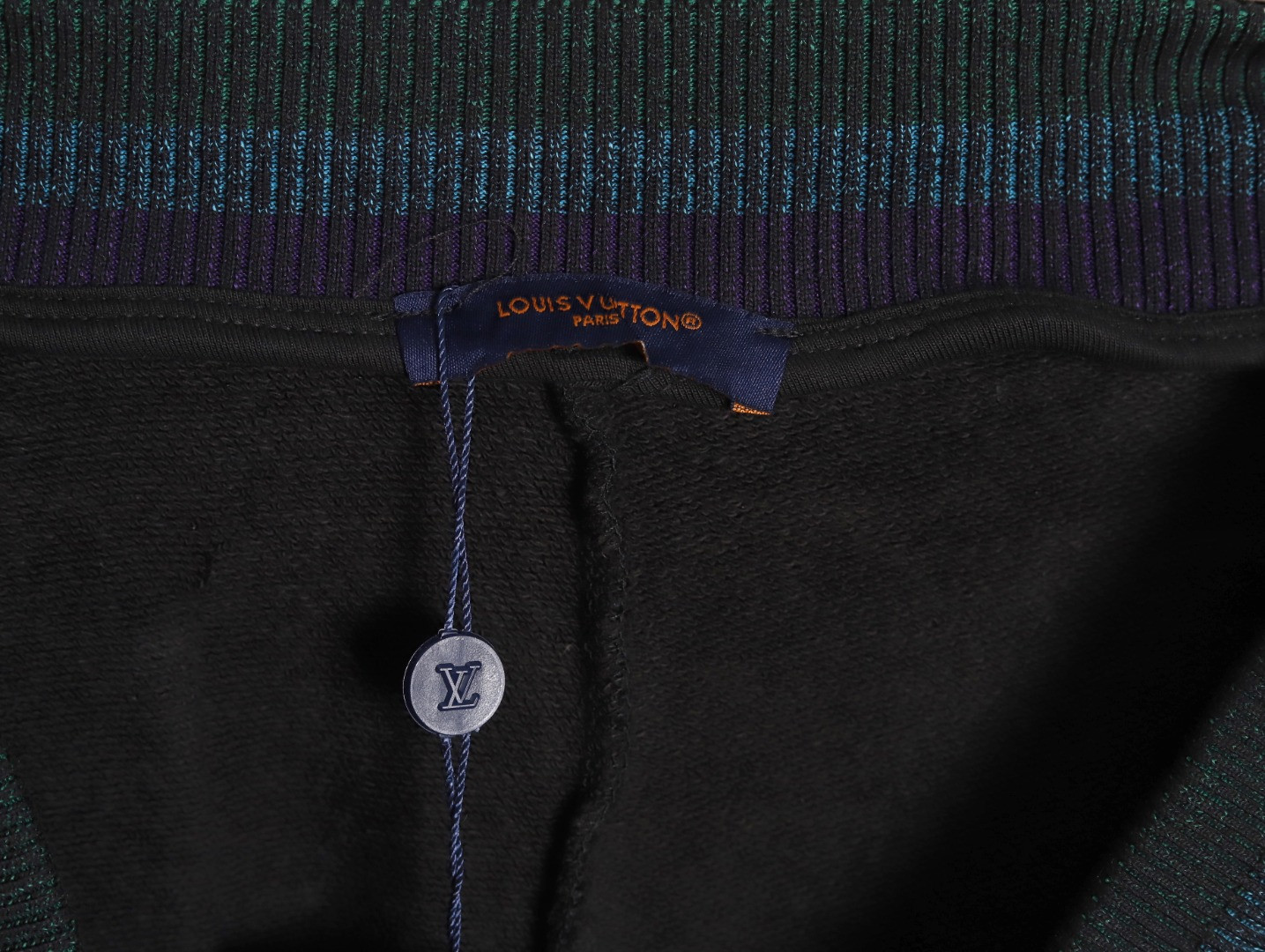 L0*is V*t0n LV 25ss shorts