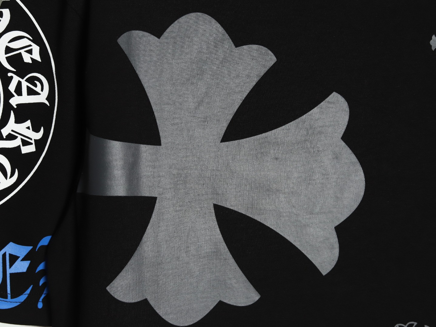 Ch**me He**ts 25ss Short-sleeved T-shirt