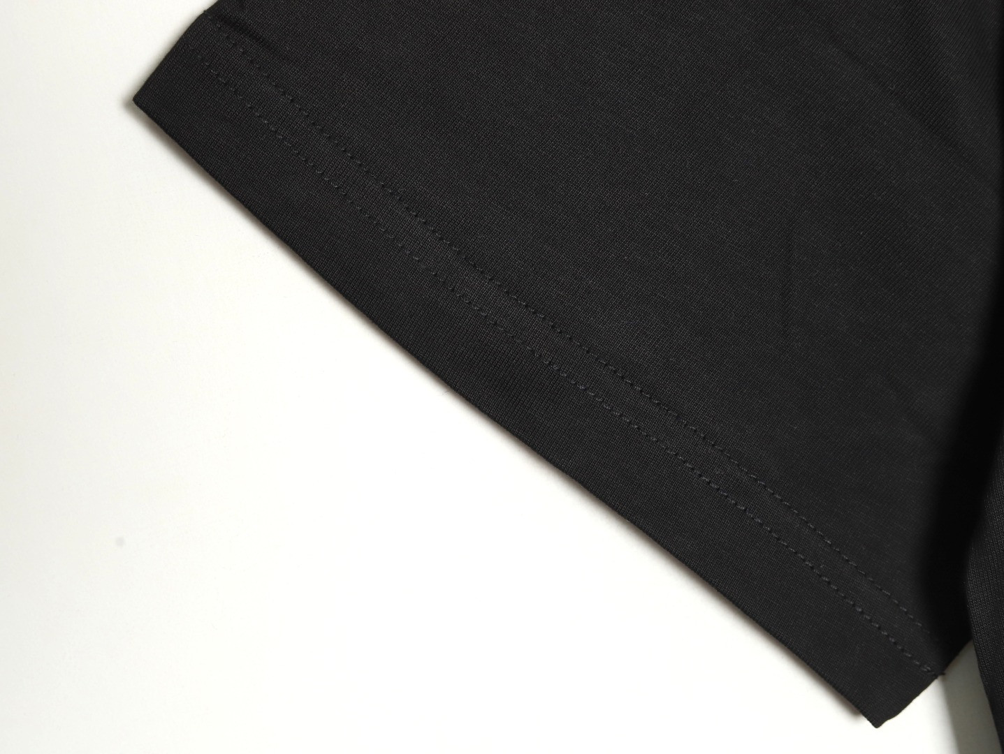 D*0r Short-sleeved T-shirt