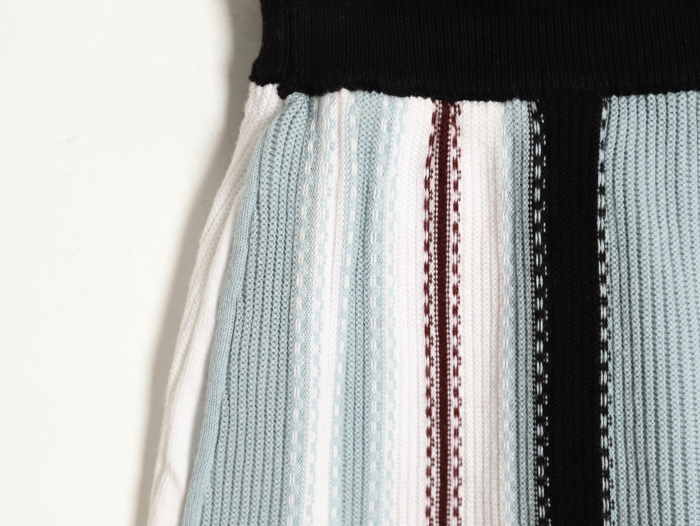 L0*is V*t0n LV shorts