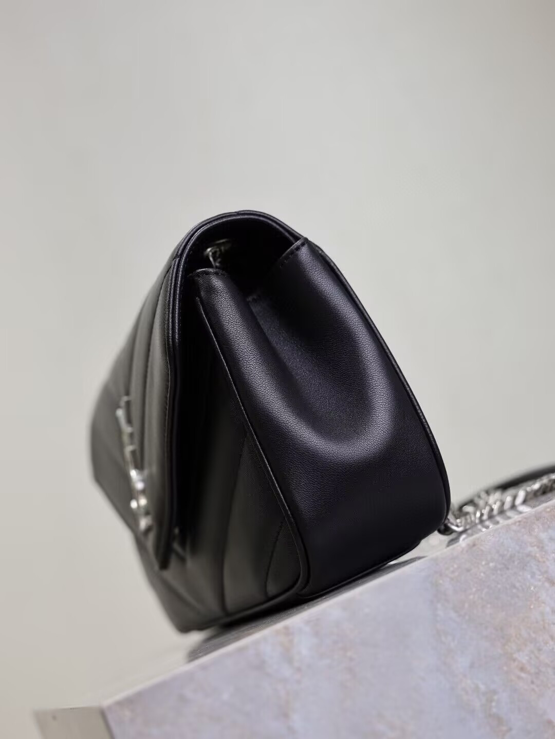 Y*L LOULOU small in MATELASSÉ lambskin 24x14x6cm