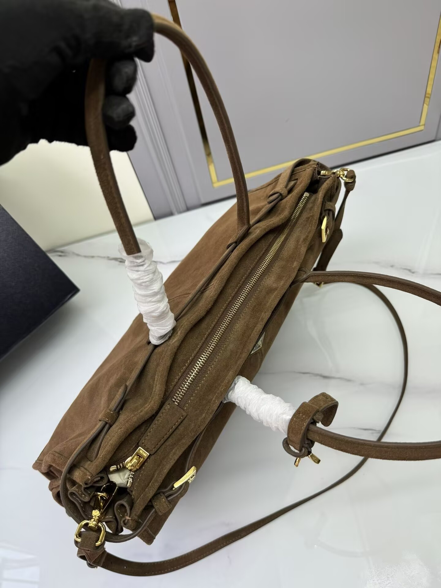 Pra*a Lus Solf 42x30x12cm