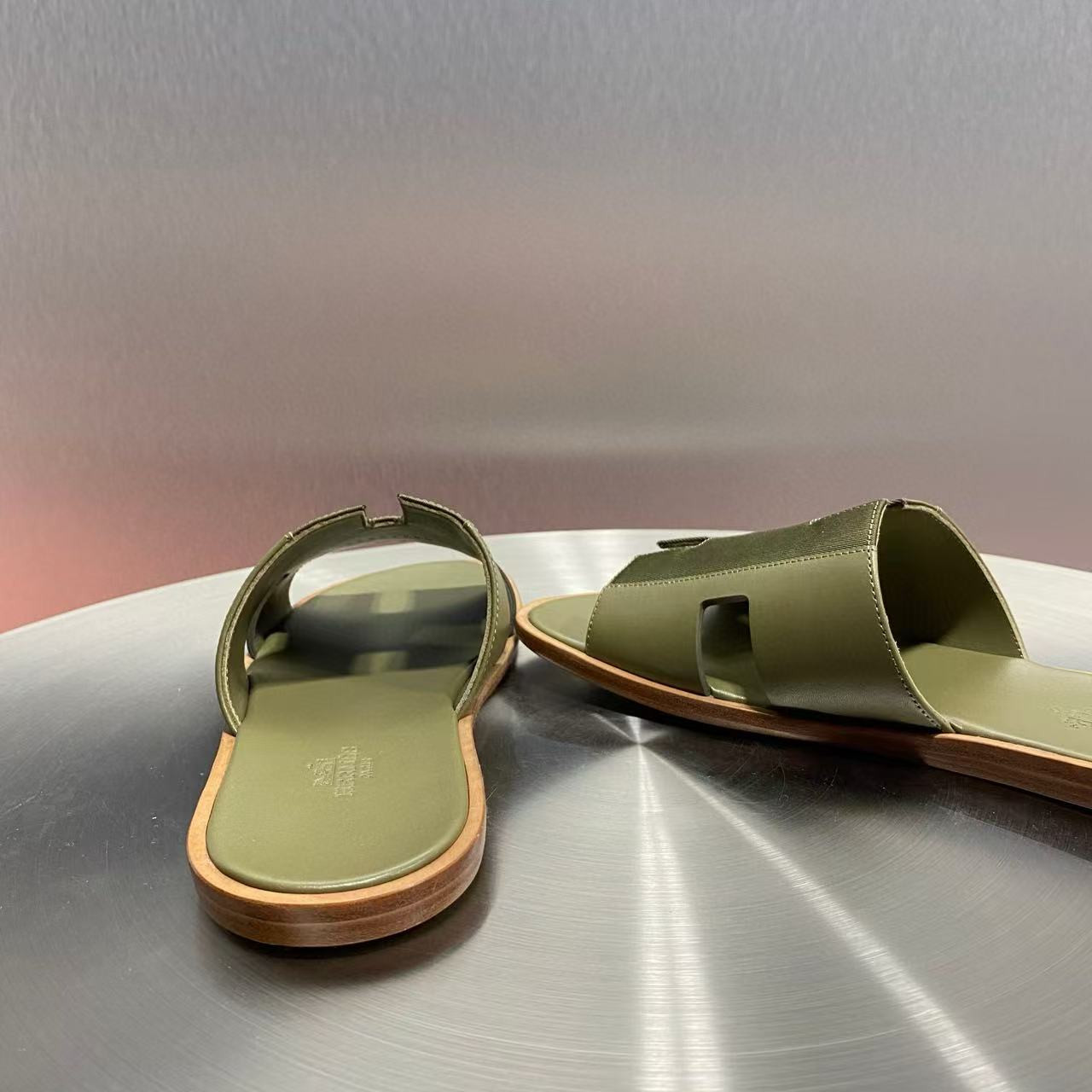 UA Hermès Izmir sandal