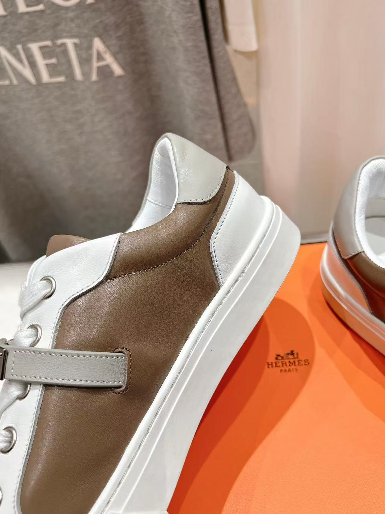 UA H**mes Day  Sneaker