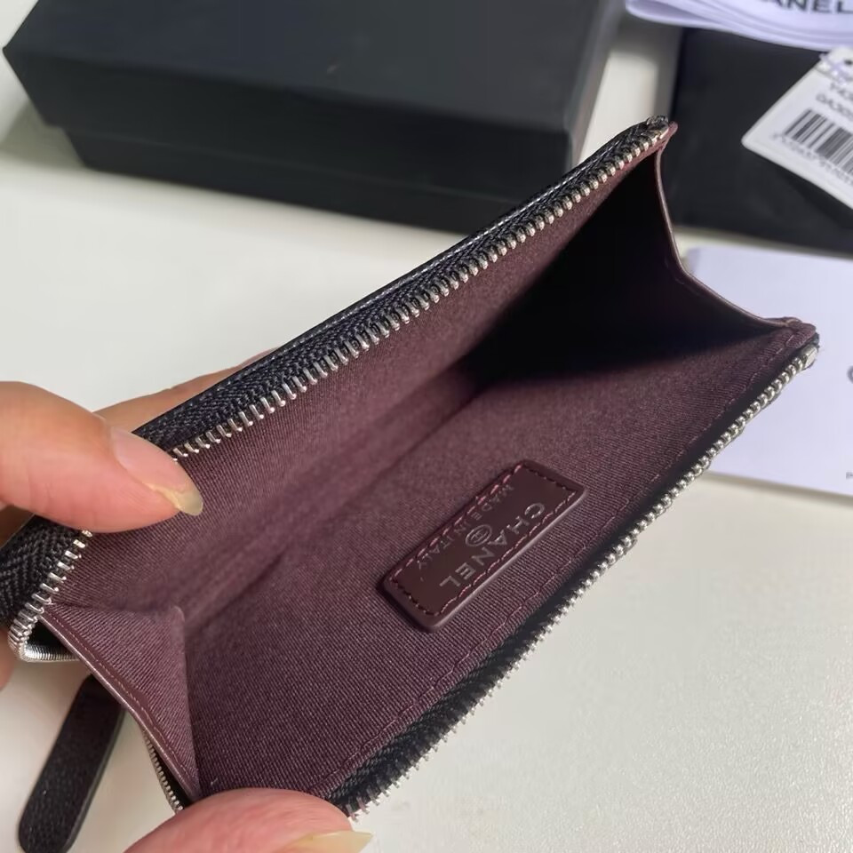 Ch*el Classic Zipped Card Holder 8.5 x 13.3 x 2.9cm