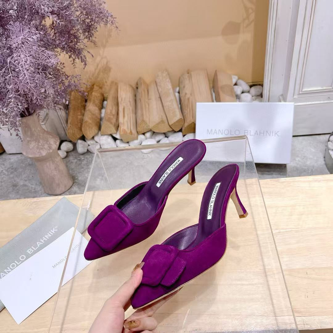 UA Manolo Blahnik Mules 7.5cm