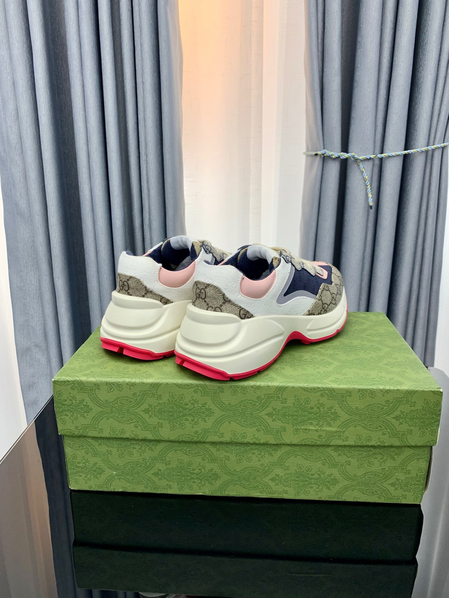 UA G*u*i GG Rhyton Sneaker