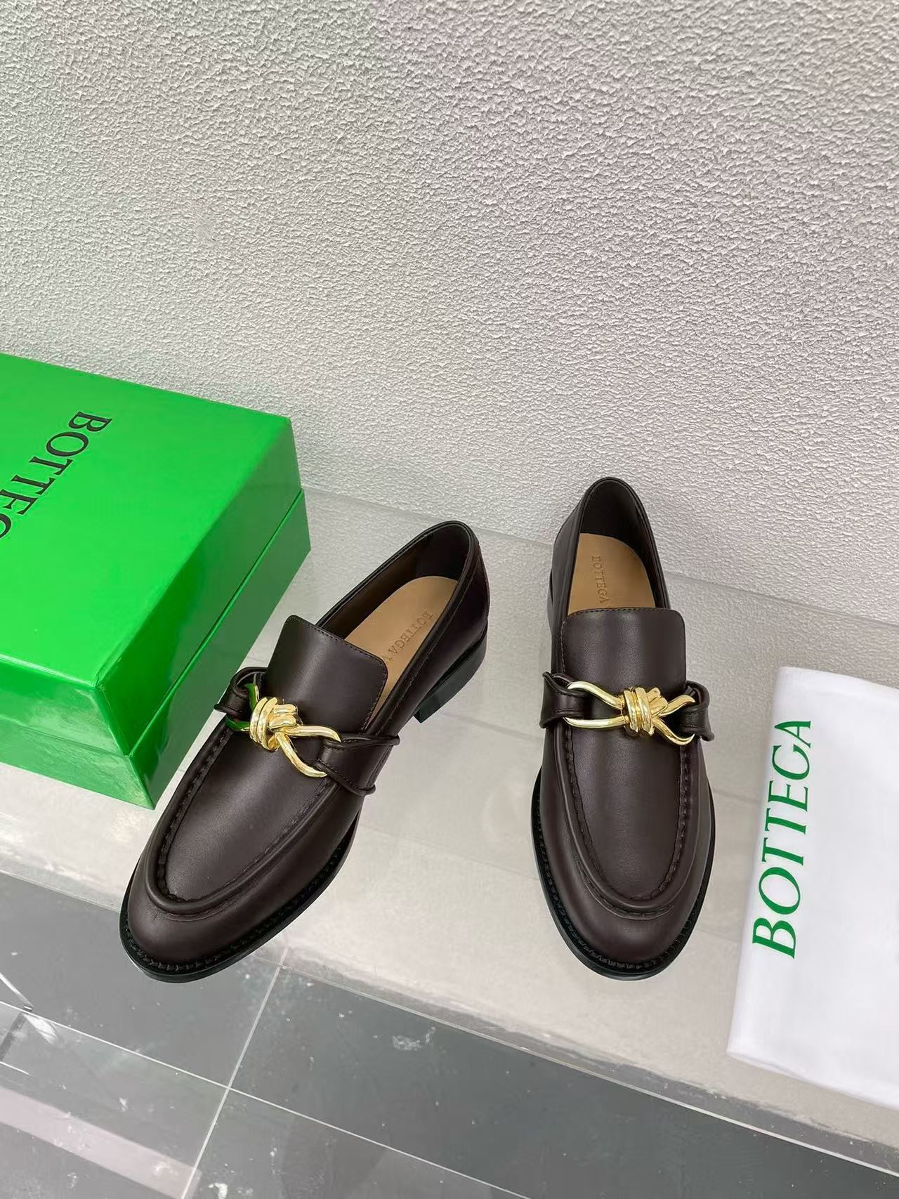 UA Bo*te*ga Ve*ne*ta Loafers Shoes