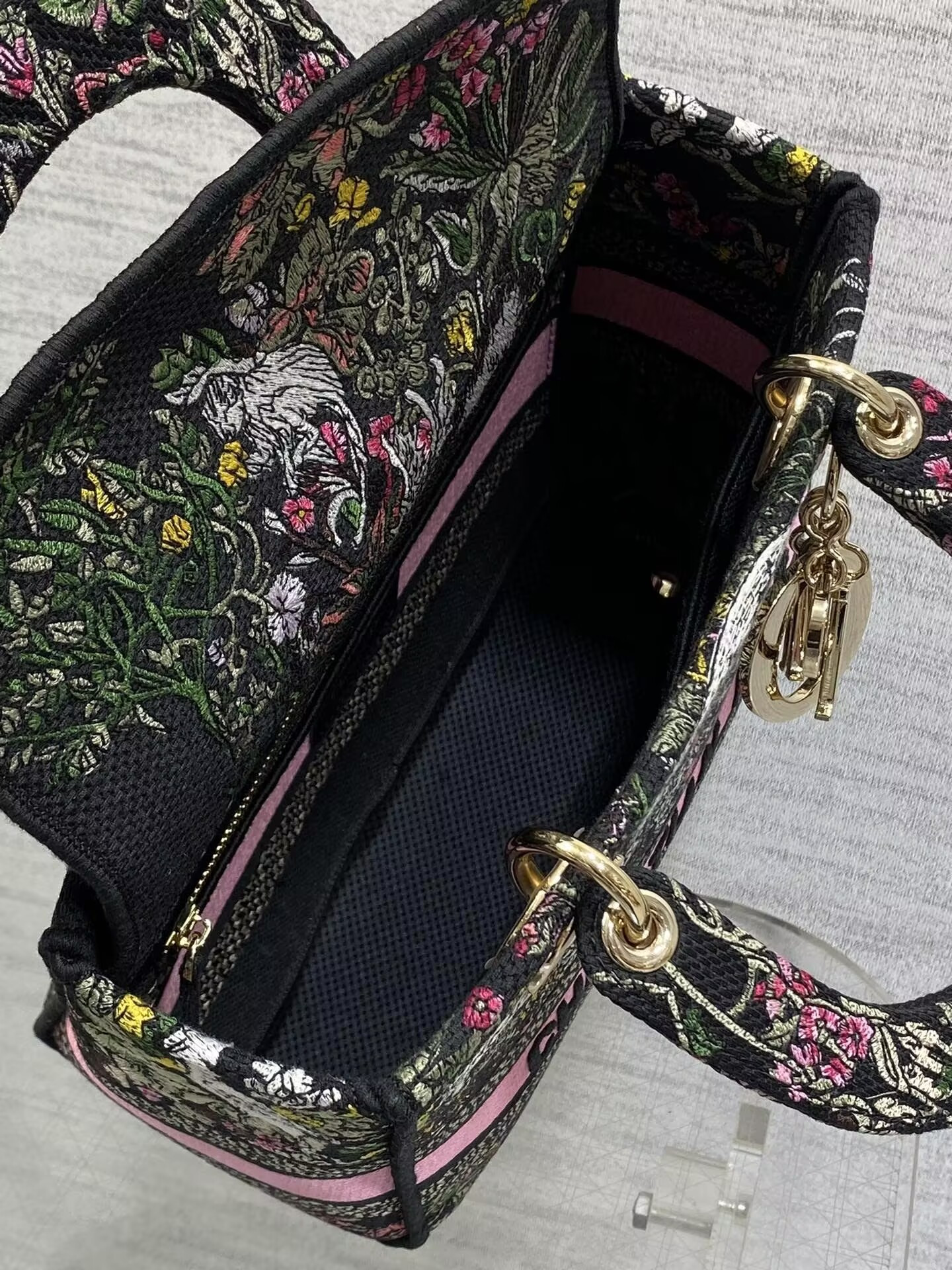 MEDIUM D*0r LADY D-LITE BAG 24 x 20 x 11 cm