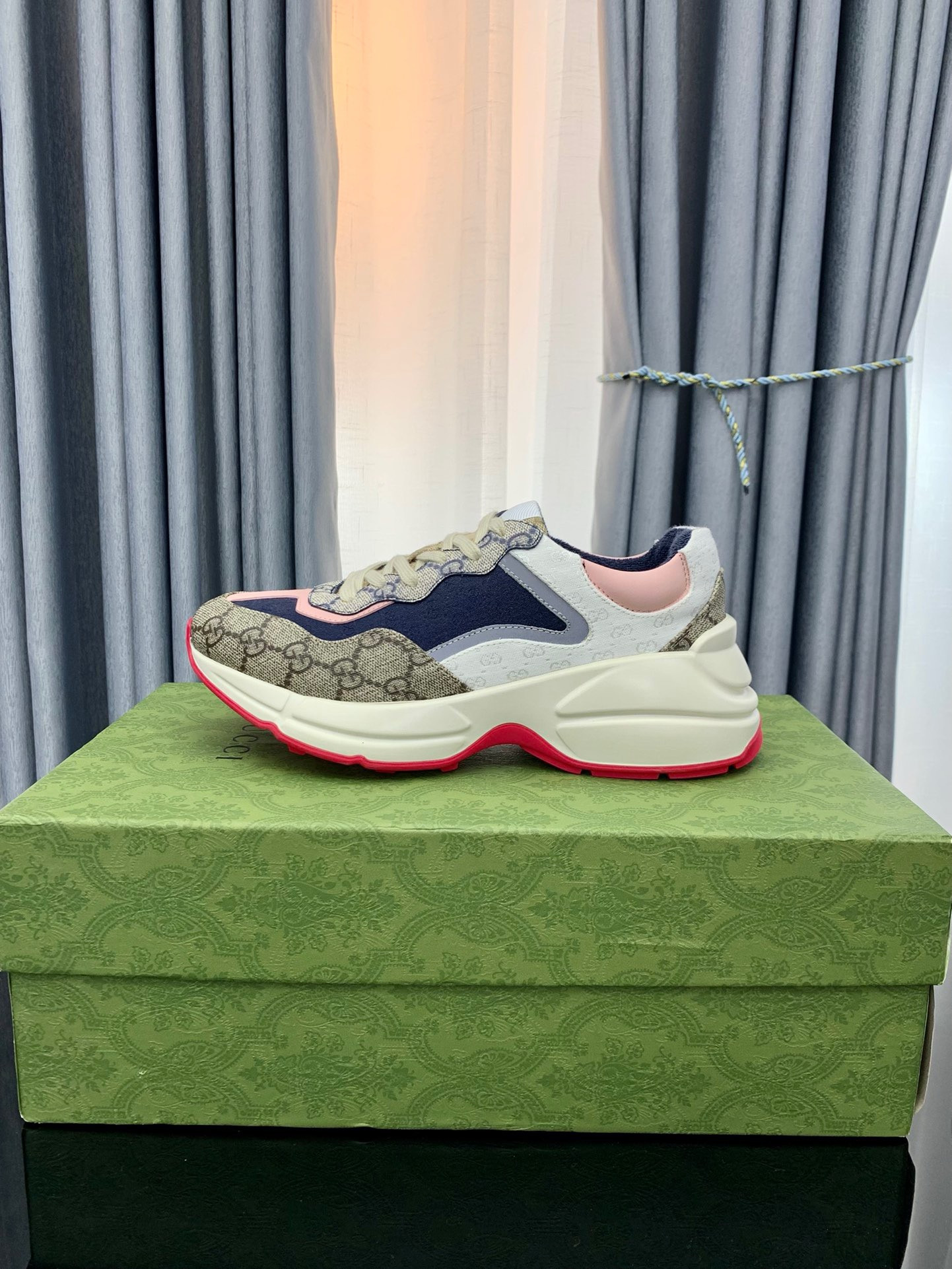 UA G*u*i GG Rhyton Sneaker