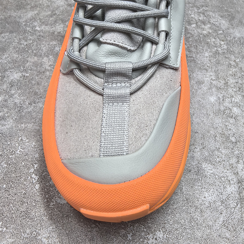 UA Can*a Go*e Glacier Trail Sneaker