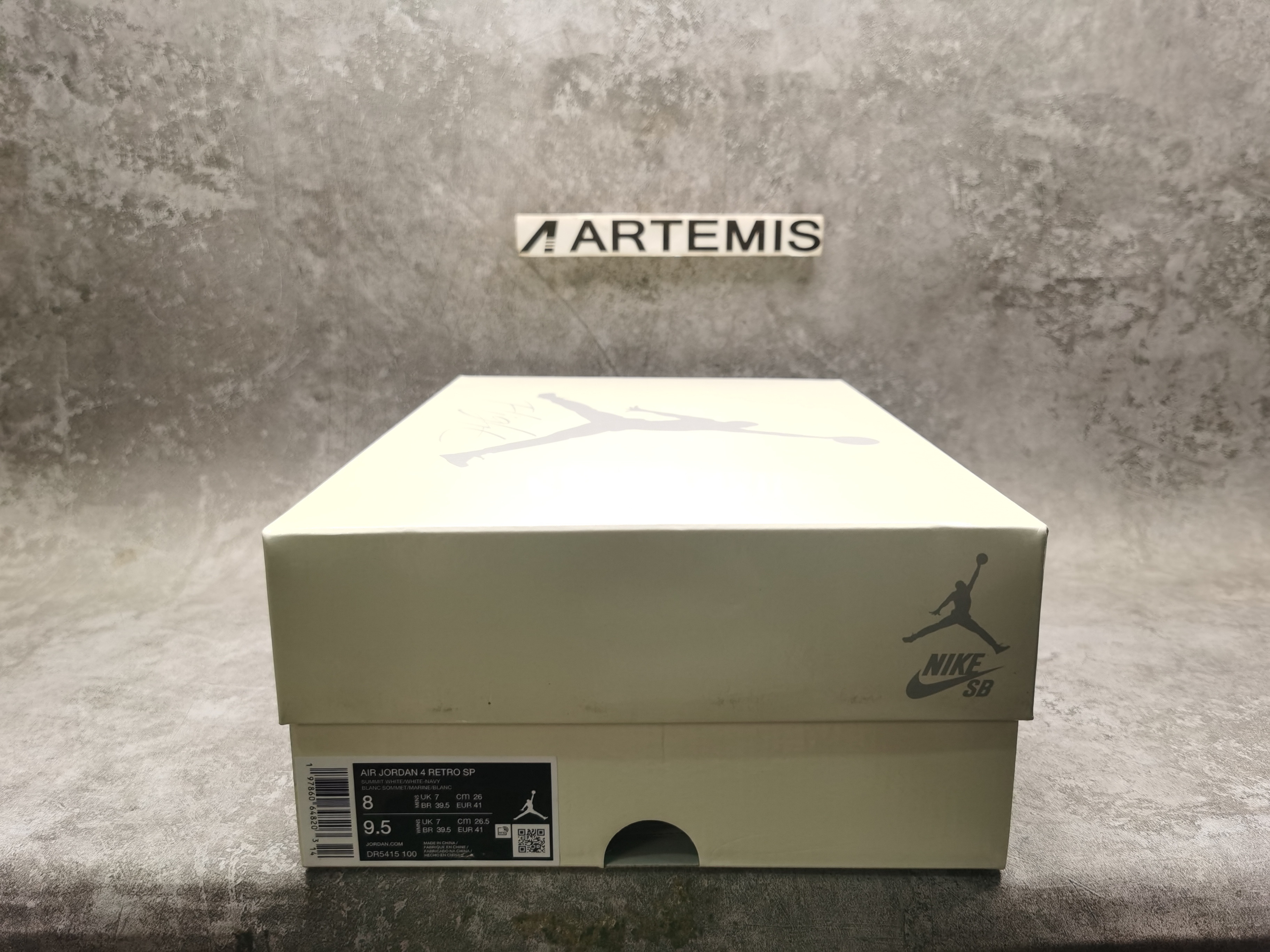 UA Air Jordan 4 Retro