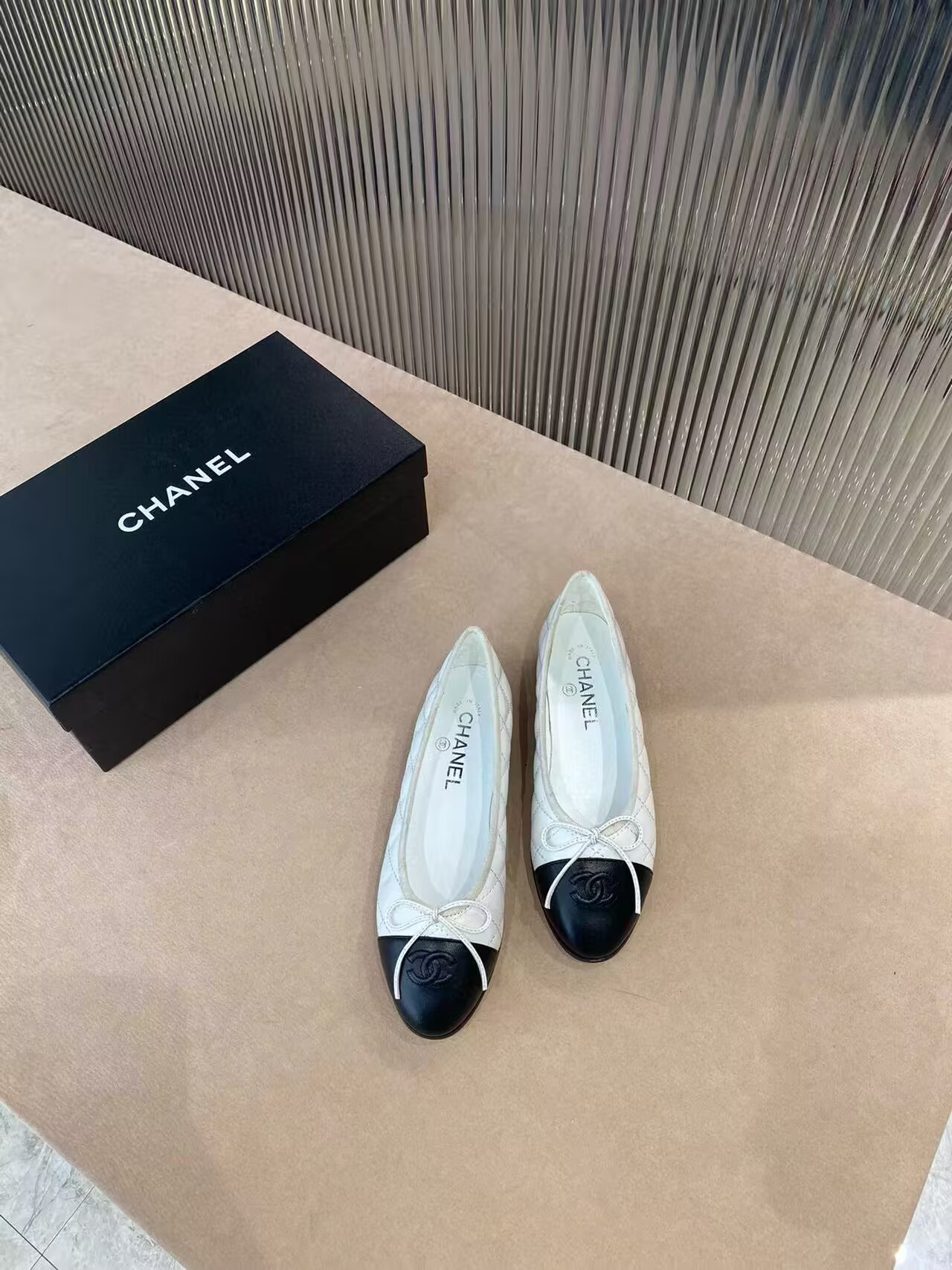 Ch*el BALLET FLATS  Aged Calfskin White & Black