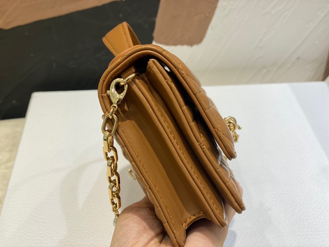 MISS D*0r MINI HANDBAG 21 x 11.5 x 4.5 cm