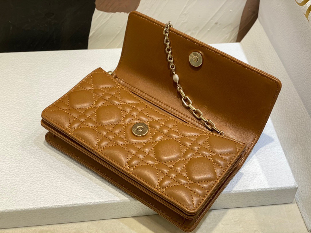 MISS D*0r MINI HANDBAG 21 x 11.5 x 4.5 cm