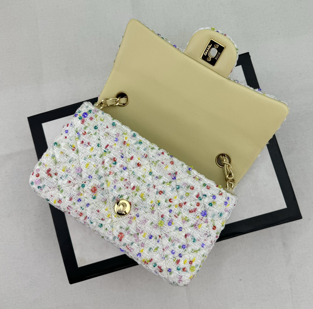 Ch*el MINI CLASSIC 11.12 HANDBAG 20 12 × 20 × 6 cm