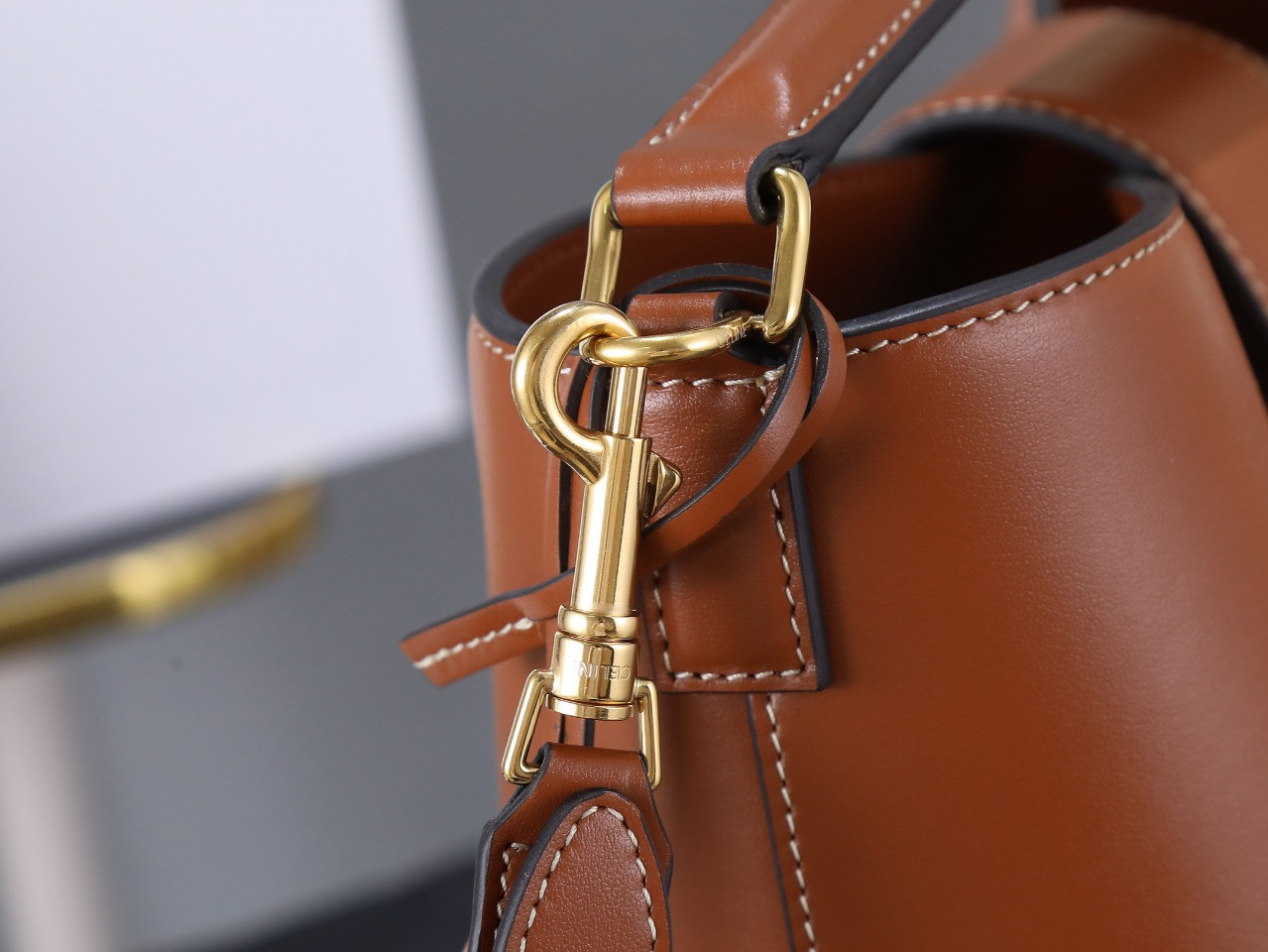 Ce**e L0*ise 23.5x24x16cm