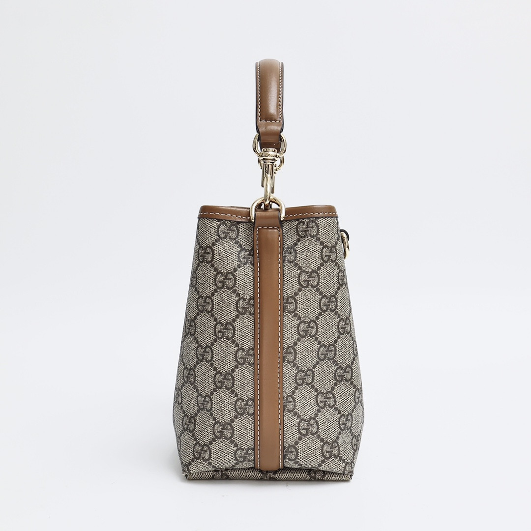 G*u*i Mini Emblem 19x18x11cm