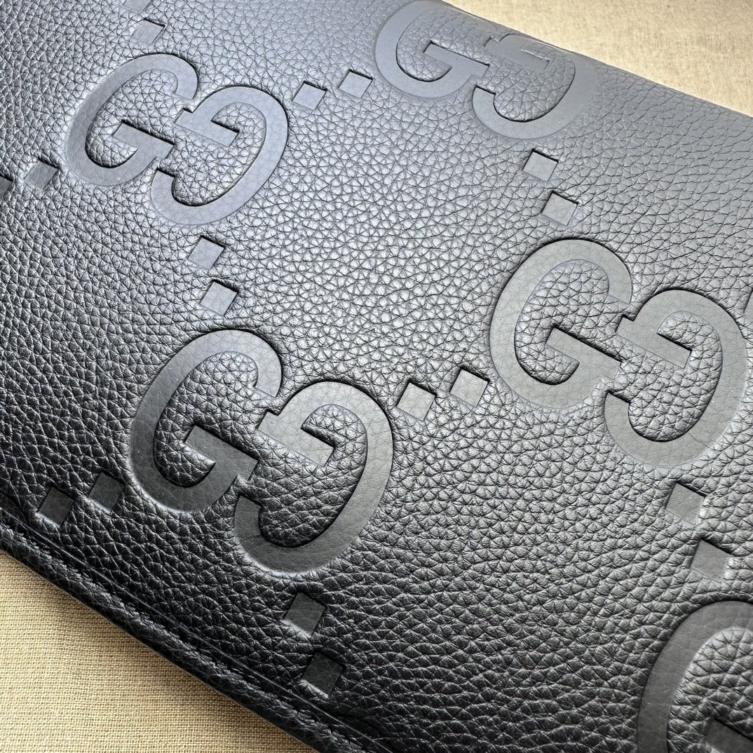 G*u*i Jumbo GG pouch 28.5x18x9cm