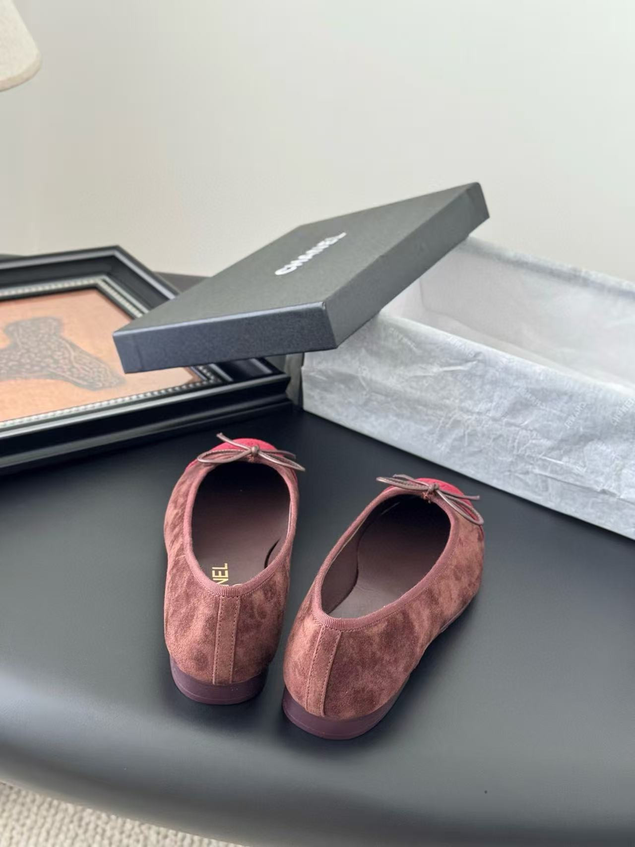 UA Ch*el Ballet flats